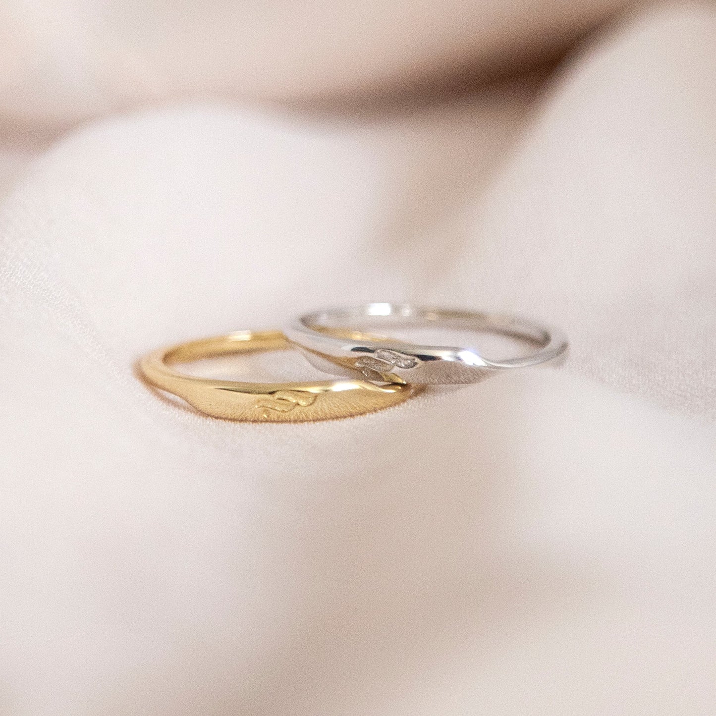Engraved Hubb (Love) Ring