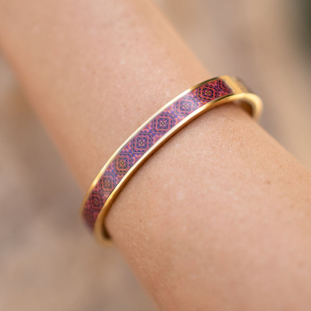 Aqras Tatreez Bangle