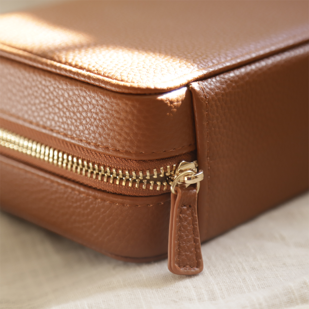 Transit Jewelry Case